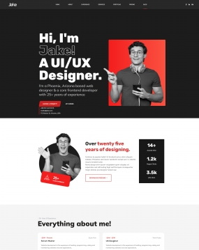 黑色风格UI设计师作品展示网站模板